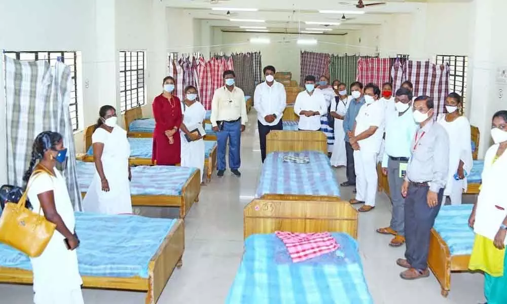 Tirupati MP M Gurumoorthy, Srikalahasti MLA B Madhusudhan Reddy and other officials at the new Covid care centre in Srikalahasti