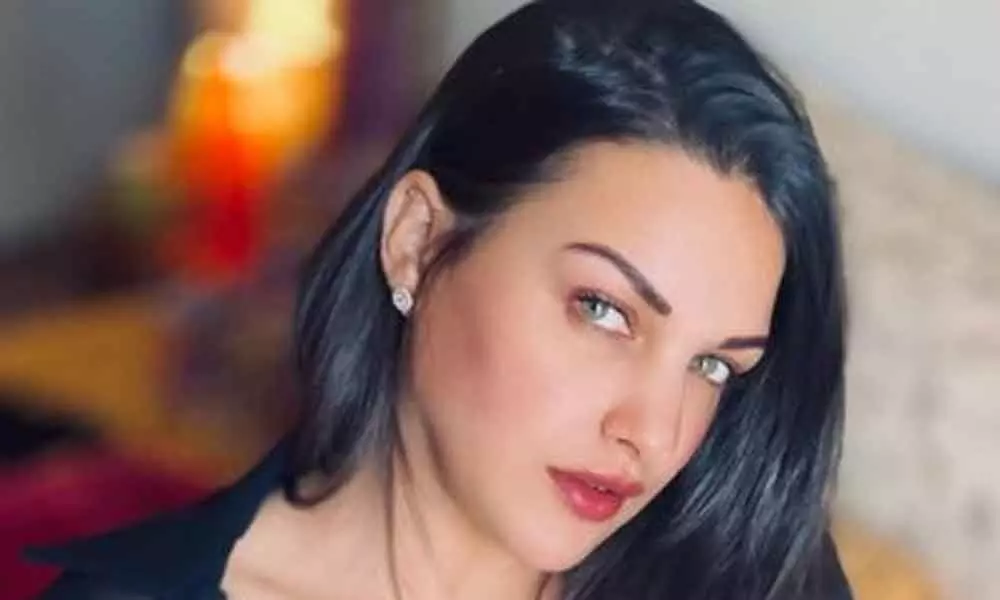 Himanshi Khurana’s grocery therapy instant hit on social media
