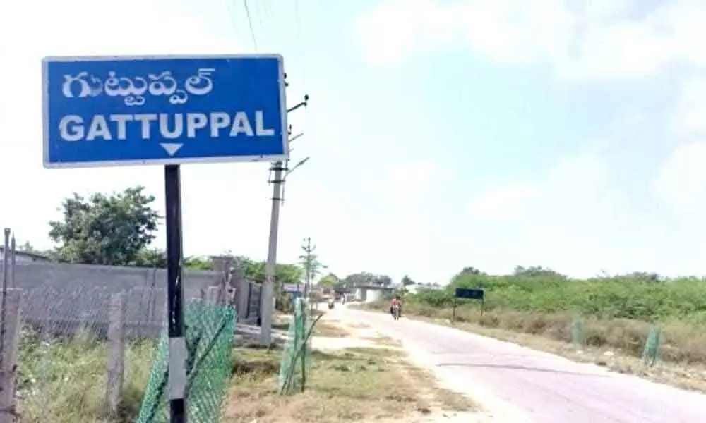 Eight corona deaths in one month in Gattuppal village