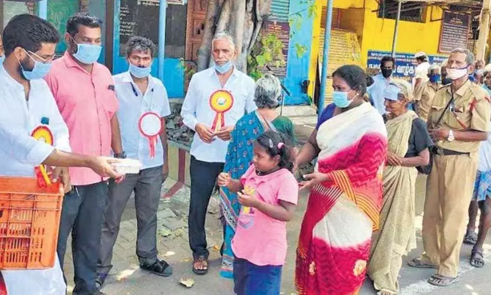 Coimbatore Man Came Forward For The Second Time To Feed The People