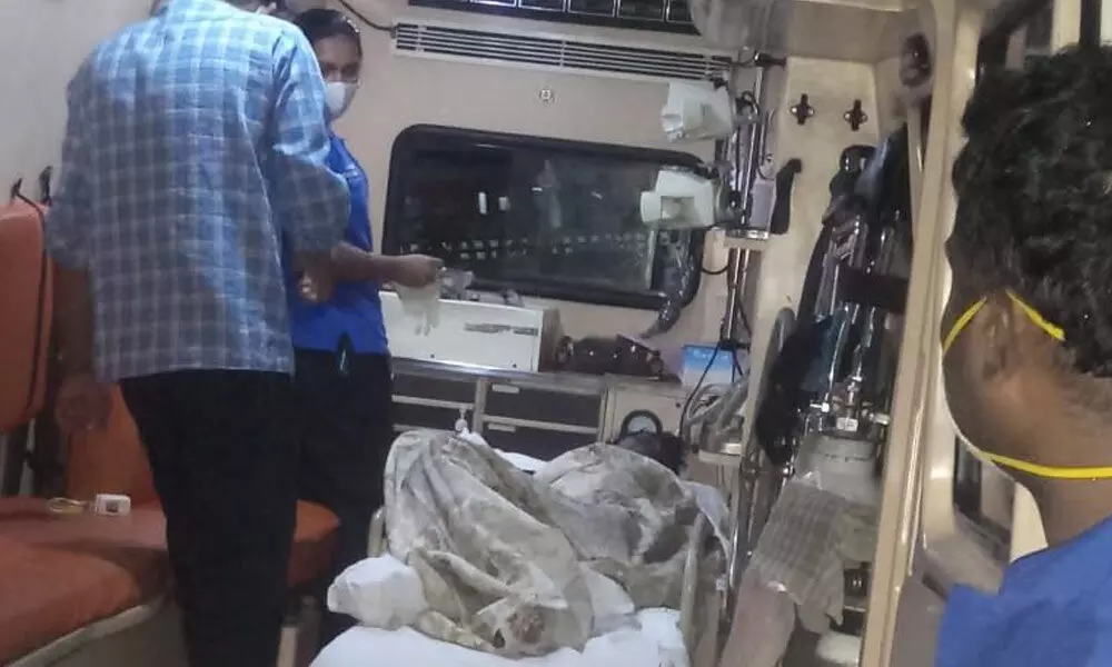 Railway employees rescue woman deserted by kin