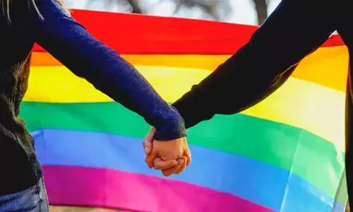 Centre in HC on same-sex marriage