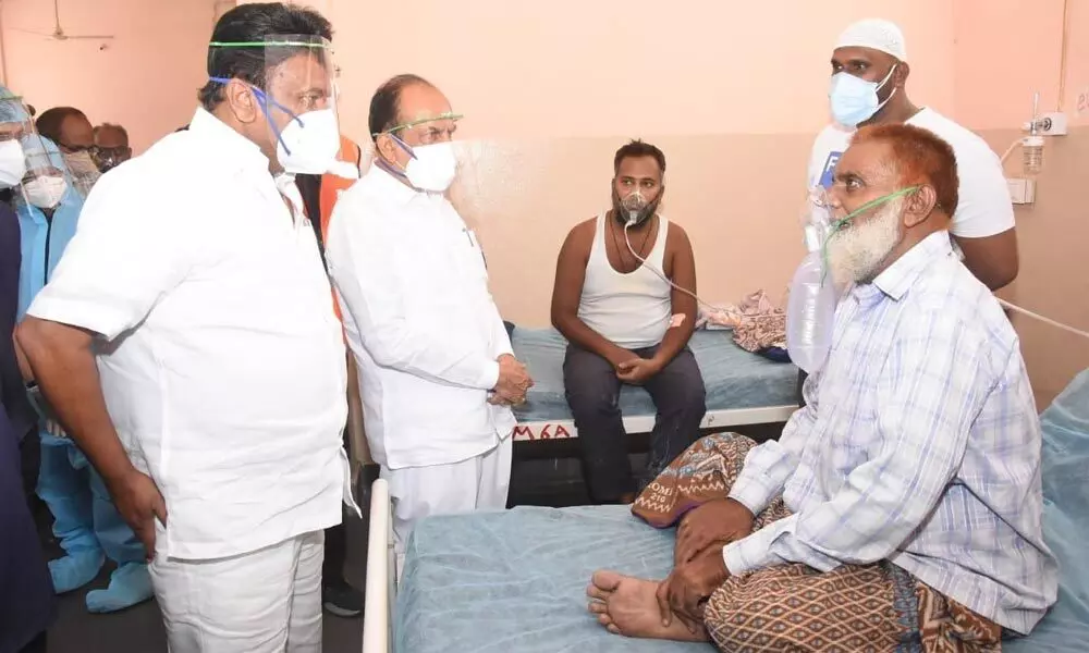 Talasani Srinivas Yadav, Mahmood Ali talk to corona patients in NIMS, Chest Hospital