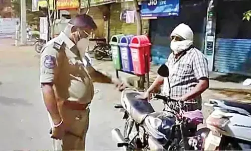 Siddipet Additional SP in Common mans attire