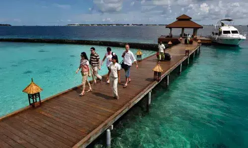 Maldives imposes strict curbs as COVID-19 cases spike