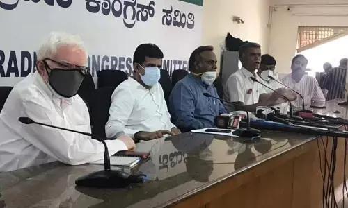 Congress MLAs demand Rs 10,000 for each BPL family