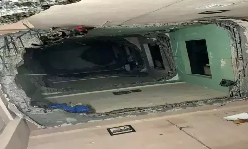 Seven killed in Thane building slab crash