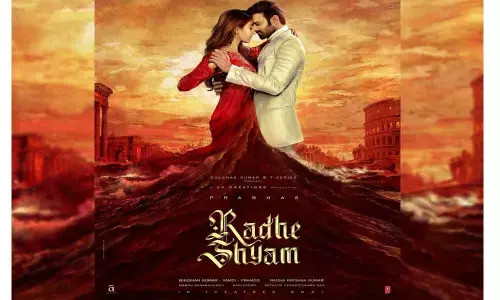 Prabhas impressed with Poojas performance