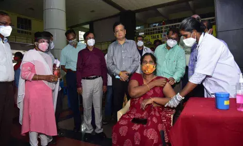 Under  the guidelines of government of Telangana drive for TSRTC employee vaccine for covid-19  at Mahatma Gandhi Bus Station on Sunday.  	Photos:  Adula Krishna