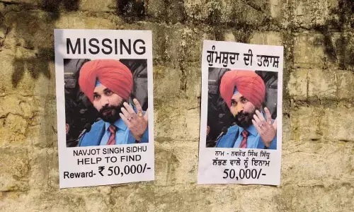 Missing posters of Sidhu surface in Amritsar