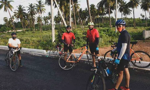 In times of pandemic, fitness freaks find cycling a better alternative