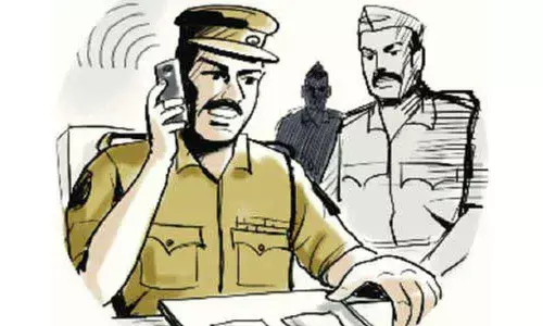 Police rescues young man from commiting suicide in Anantapur