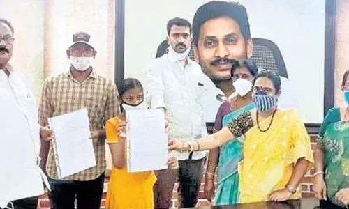 Rs.10 lakh financial assistance provided to covid orphaned children in Gannavaram