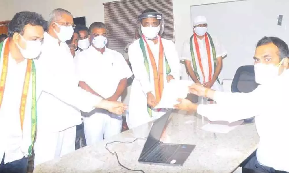 Congress leaders submitting a memorandum to District Collector RV Karnan at his office in Khammam on Friday