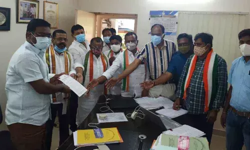 Speed up vaccination: Congress