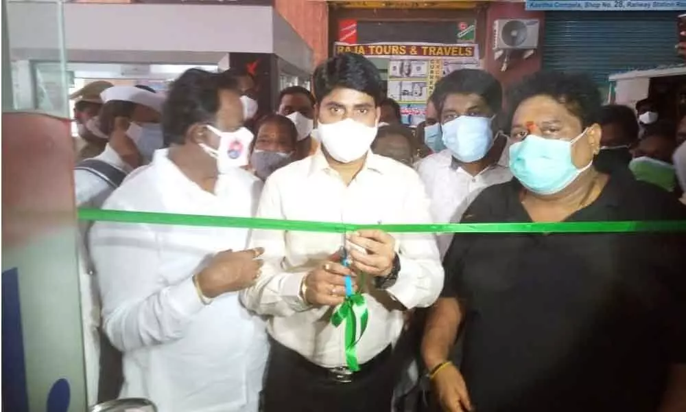 District Collector C Narayana Reddy inaugurating oxygen bank at Nizamabad Kavita Complex on Saturday