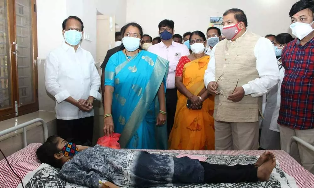 Mayor Gundu Sudharani interacting with a Thalassemia patient at the IRCS Warangal Urban campus on Sunday