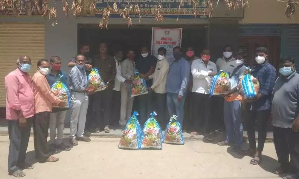 AVOPA distributes essentials to Covid affected people