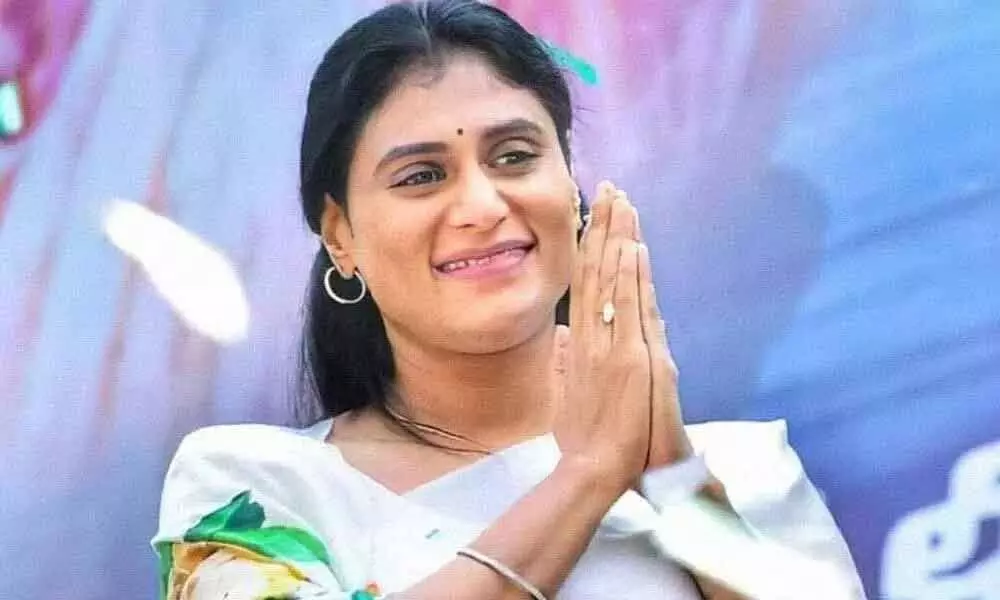 YSR Telangana Party leader Y.S. Sharmila disputes KT Rama Rao’s claims on insurance to farmers