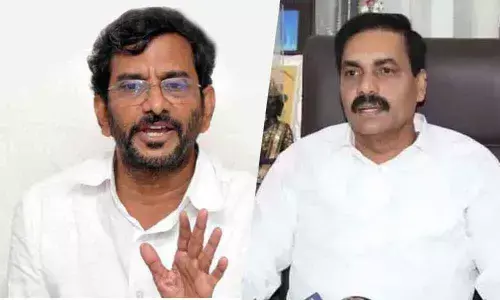 Somireddy, Kakani lock horns over Anandaiah’s medication