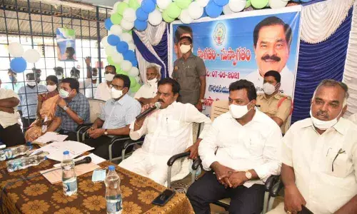Deputy Chief Minister K Narayanaswamy addressing a meet held at Vedurukuppam,  GD Nellore mandal on Monday