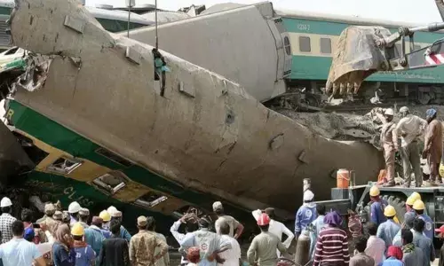 Death toll from Pakistan train collision reaches 62