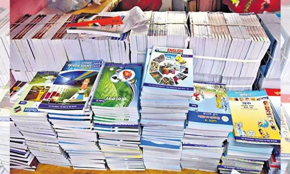 Nalgonda: Free textbooks for the 2021-22 academic year reached the district
