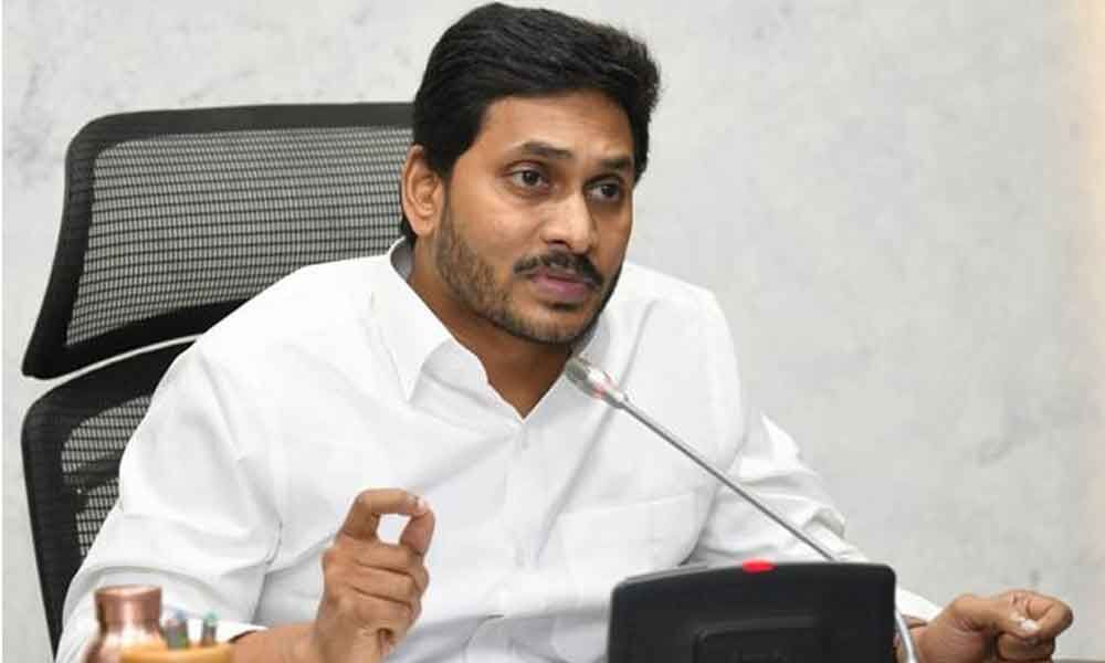 Andhra Pradesh: DSC 2008 candidates meets CM YS Jagan in Tadepalli ...