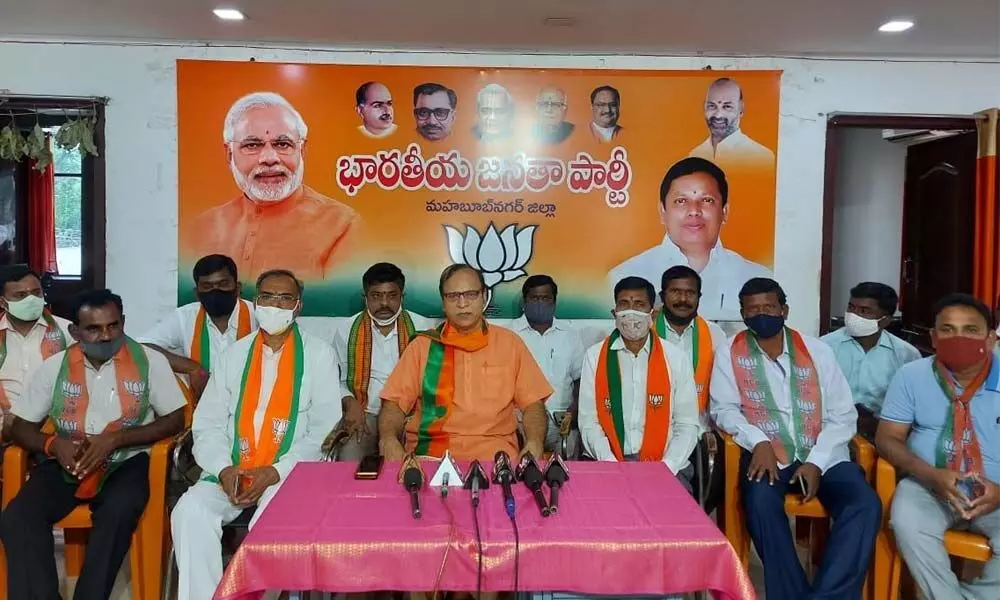 BJP State treasurer Shanta Kumar speaking at a press meet at the party office in Mahbubnagar on Wednesday