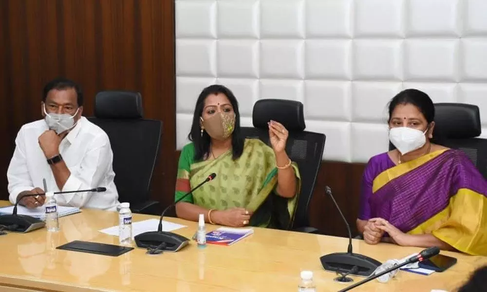 Mayor Gadwal Vijayalakshmi holds review meeting on monsoon works