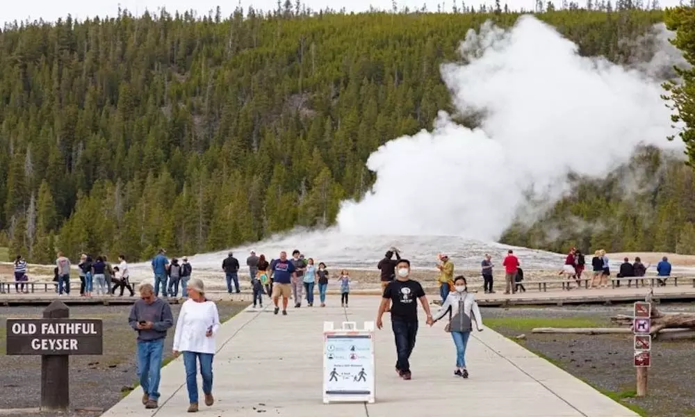 Yellowstone National Park registers record tourist arrivals