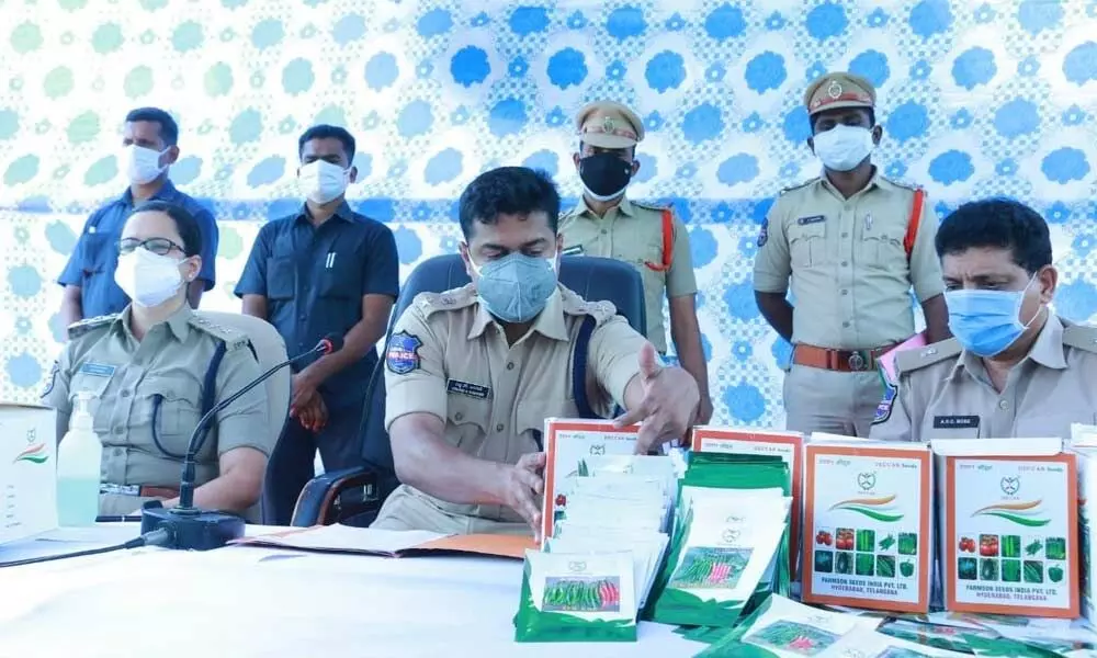 Khammam: Cops seize unlicensed seeds worth 2 crore
