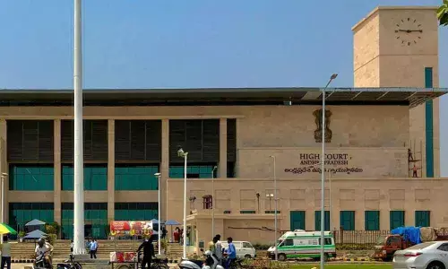 Amaravati farmers knock High Court door for annuity