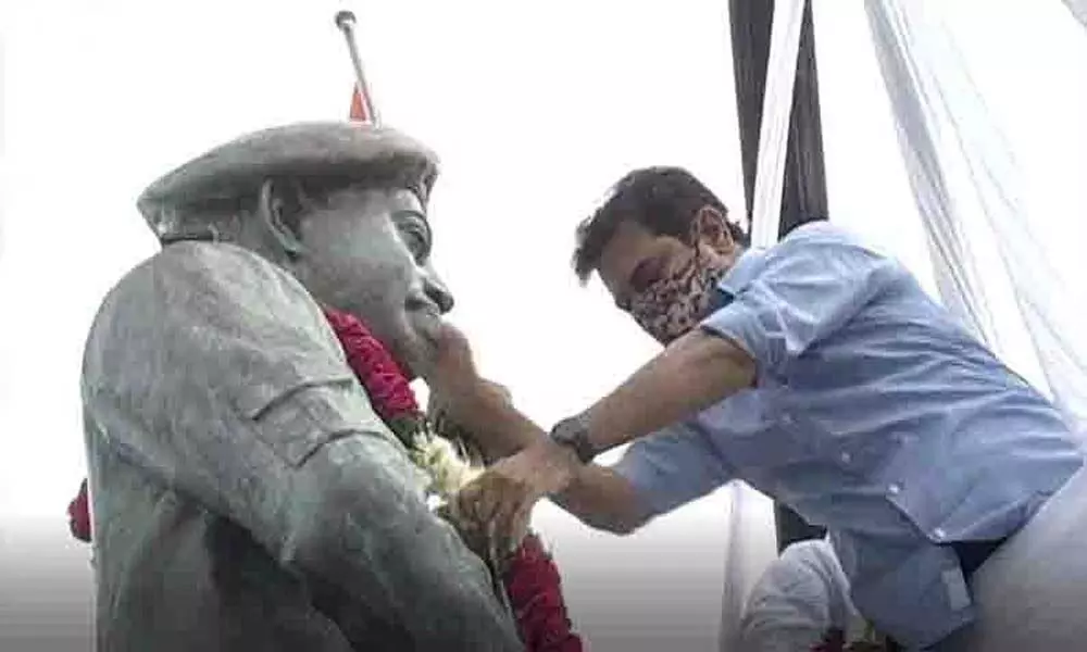 Telangana: Minister KTR Inaugurated Colonel Santosh Babu Statue