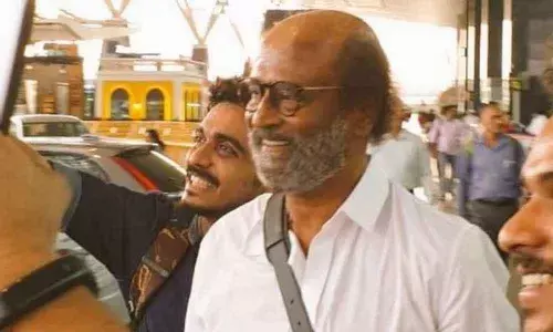 Rajinikanth flies to the USA