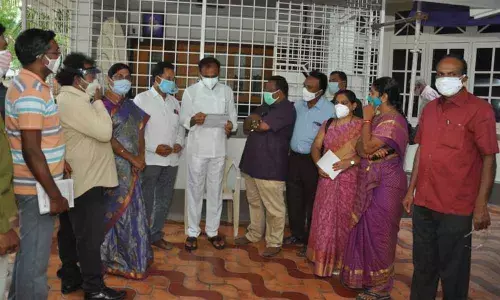 UTF leaders submit a memorandum to MLA B Karunakar Reddy seeking withdrawal of decision to shift Classes 3 to 5 to secondary schools, in Tirupati on Tuesday