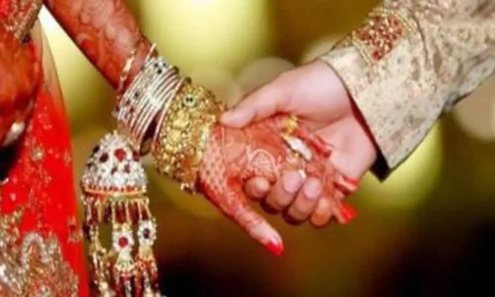 Pandemic sees sharp decline in marriages in Kolkata