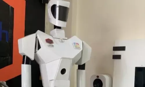 India gears up for robot campaigners in 2022 Assembly polls