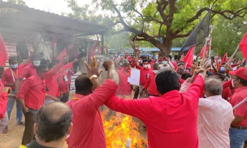 AIDEF begins protest against Union govt for splintering OFB