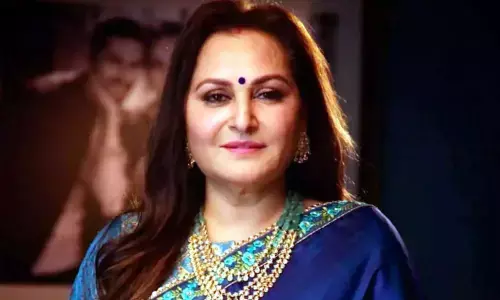 Senior actress Jayaprada