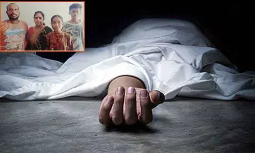 Four members of a family commits suicide in Kurnool