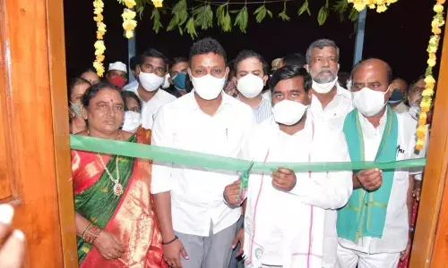 Energy Minister G Jagadish Reddy inaugurating Rythu Vedika building in Tripuraram  mandal on Wednesday. MLA N Bhagat Kumar also seen
