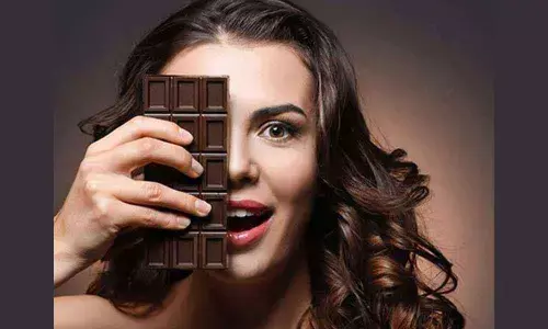 Ladies, here’s why you should start your day with chocolate