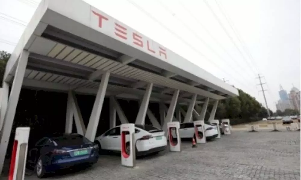 Tesla Supercharger station gets direct service from McDonalds
