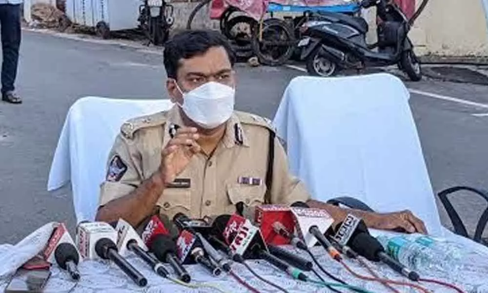 City Commissioner of Police Manish Kumar Sinha speaking at a press conference in Visakhapatnam on Sunday