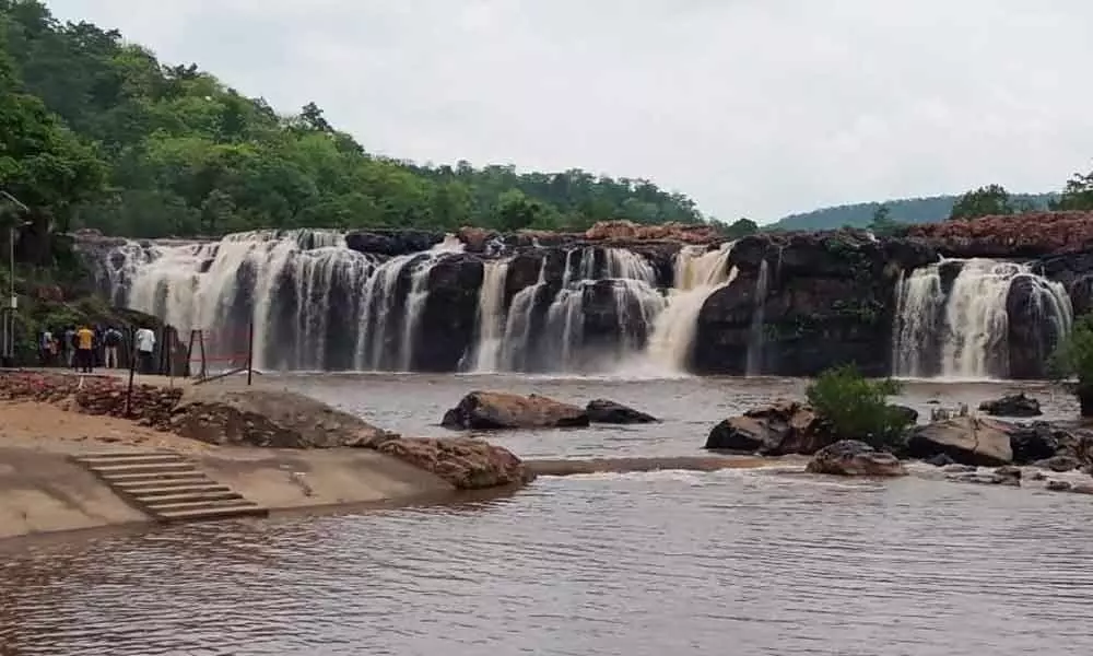 Bogatha waterfalls view on Monday
