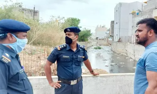 Dwellers near RuBs continue to grapple with waterlogging woes