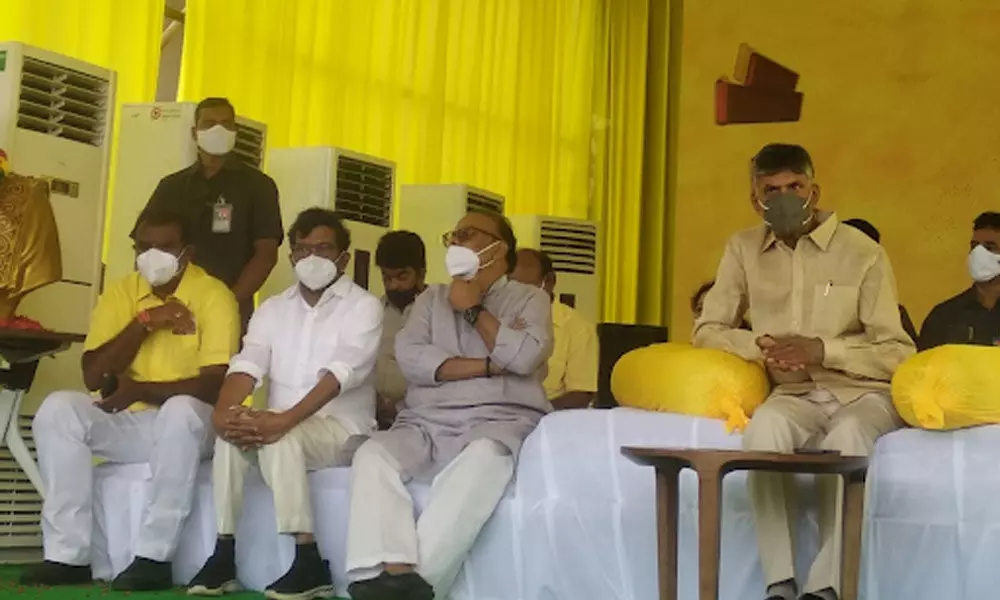 TDP holds Sadhana Deeksha in demand for financial assistance to covid victims