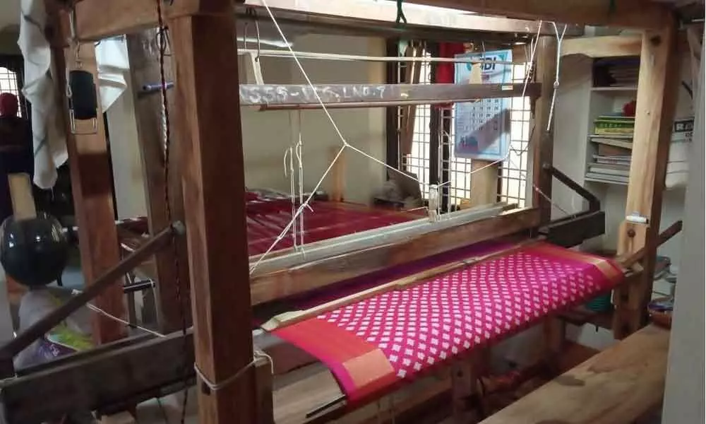 Pandemic leaves weavers hanging by a thread