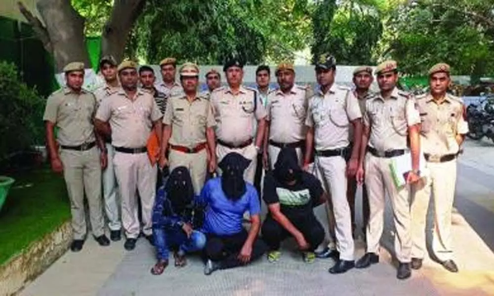Delhi Police arrests 3 armed burglars after shootout